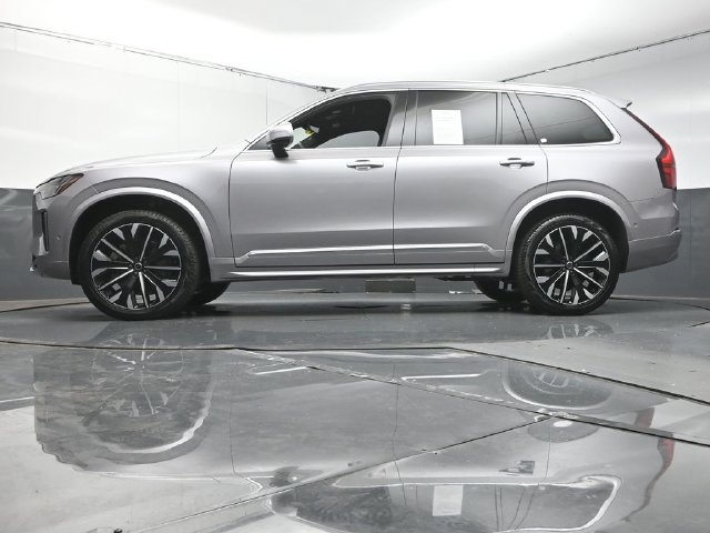 Used 2026 Volvo XC90 B6 Plus w/ Protection Package Premier AWD/4WD image 36