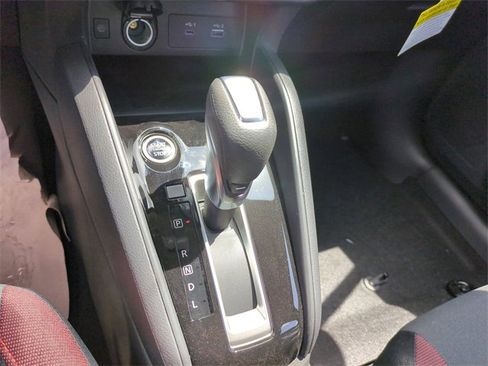 New 2025 Nissan Versa SR image 17