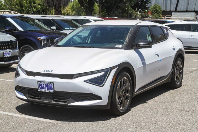 Used 2026 Kia EV6 Light RWD image 37