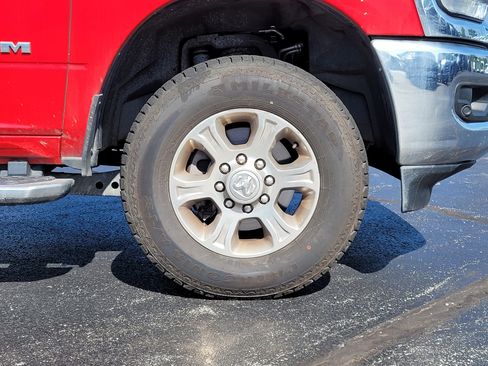 Used 2024 RAM 2500 Big Horn w/ Safety Group AWD/4WD image 10