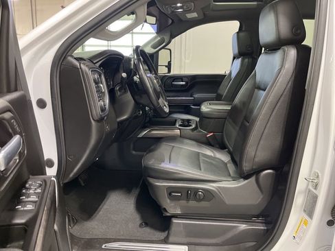 Used 2021 Chevrolet Silverado 3500 LTZ w/ LTZ Convenience Package image 27