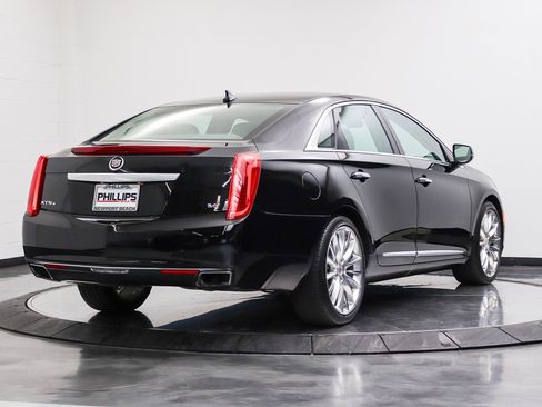 Used 2014 Cadillac XTS Platinum AWD/4WD image 5