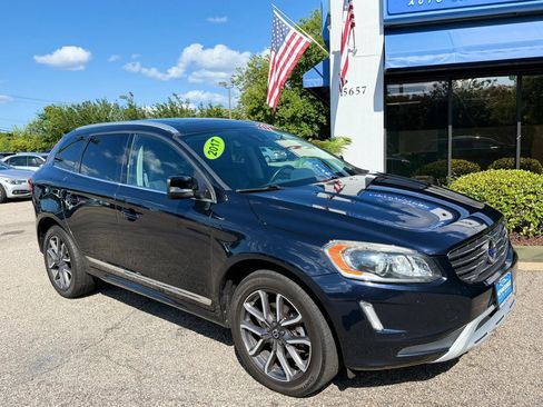 Used 2017 Volvo XC60 T6 Dynamic w/ Preferred Option Package AWD/4WD image 1