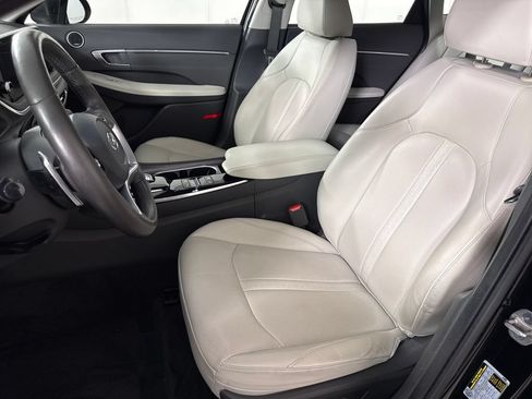 Used 2023 Hyundai Sonata Limited FWD image 13