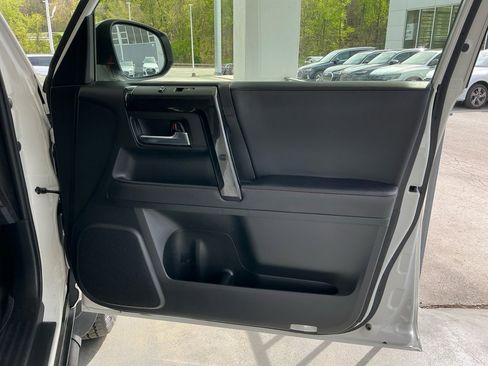 Used 2023 Toyota 4Runner TRD Off-Road Premium w/ Moonroof Package image 35