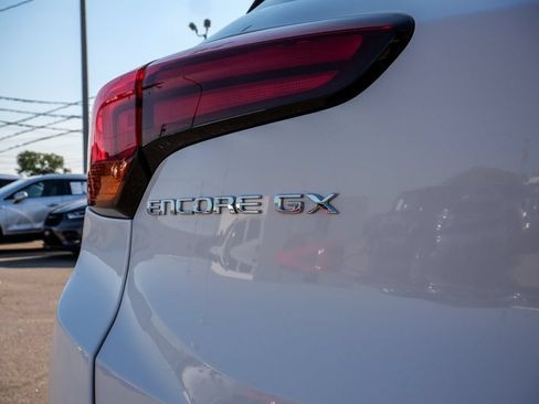 Used 2025 Buick Encore GX Preferred FWD image 10