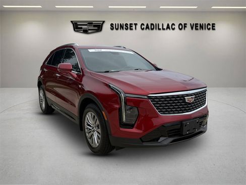 Certified 2024 Cadillac XT4 Premium Luxury FWD image 1