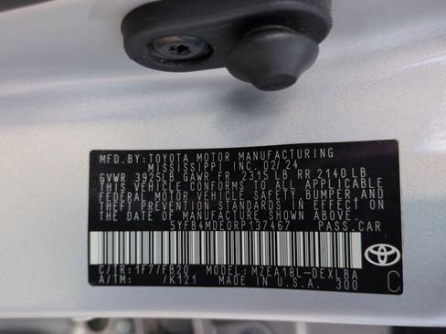 Used 2024 Toyota Corolla LE image 15