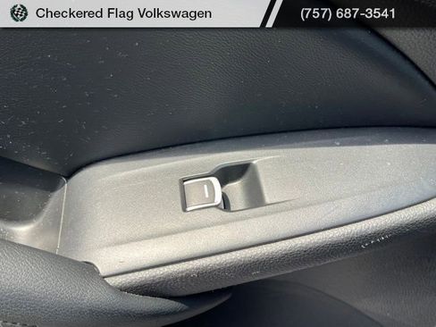 Used 2018 Honda Accord EX-L image 24