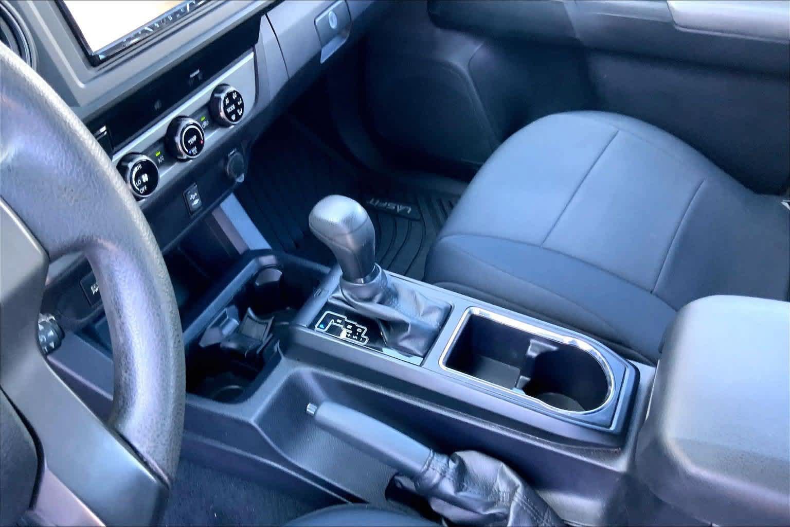 Used 2017 Toyota Tacoma SR w/ Tow Package AWD/4WD image 16