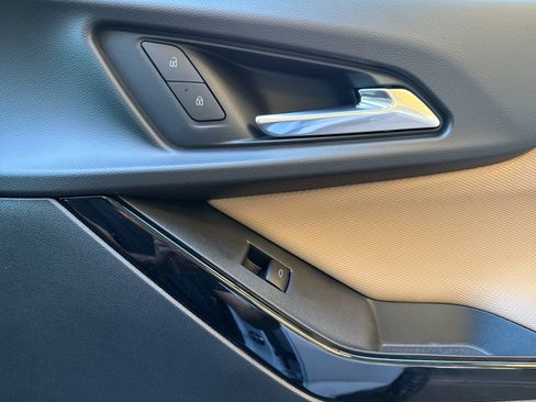 New 2026 Chevrolet Equinox ACTIV w/ LPO, Floor Liner Package image 19