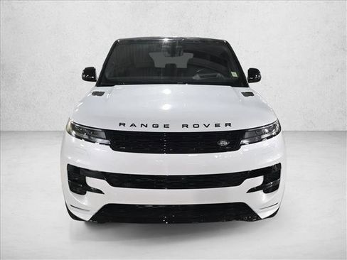 New 2026 Land Rover Range Rover Sport Dynamic SE image 2