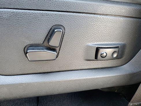 Used 2015 RAM 1500 Big Horn image 17