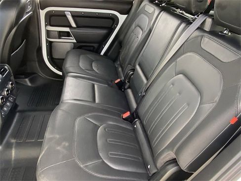 Used 2021 Land Rover Defender 110 X-Dynamic HSE image 26