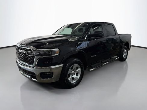 Used 2025 RAM 1500 Big Horn AWD/4WD image 5