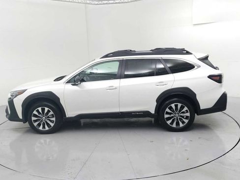 Used 2024 Subaru Outback Limited image 6