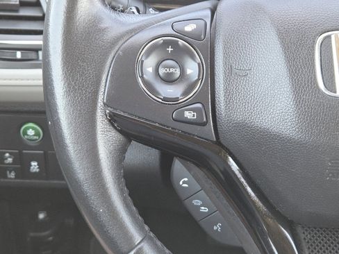 Used 2021 Honda HR-V EX-L image 33