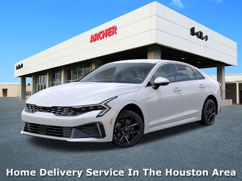 New 2026 Kia K5 LXS image 1