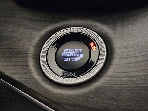 New 2025 Jeep Grand Cherokee Limited image 29