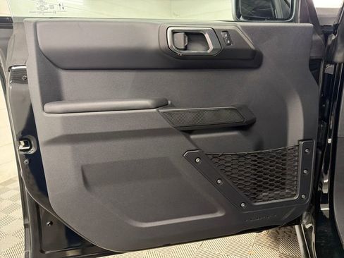 New 2025 Ford Bronco Badlands image 15