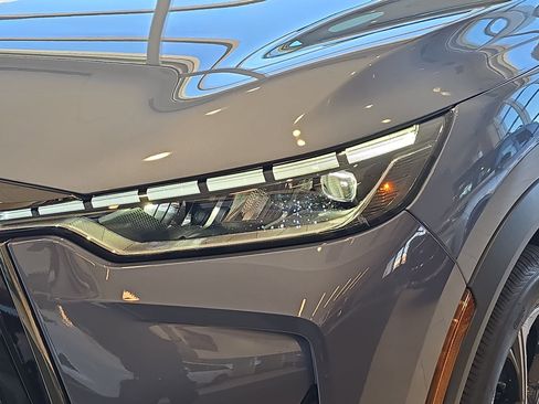 New 2026 INFINITI QX60 Autograph w/ Dark Cargo Package image 30