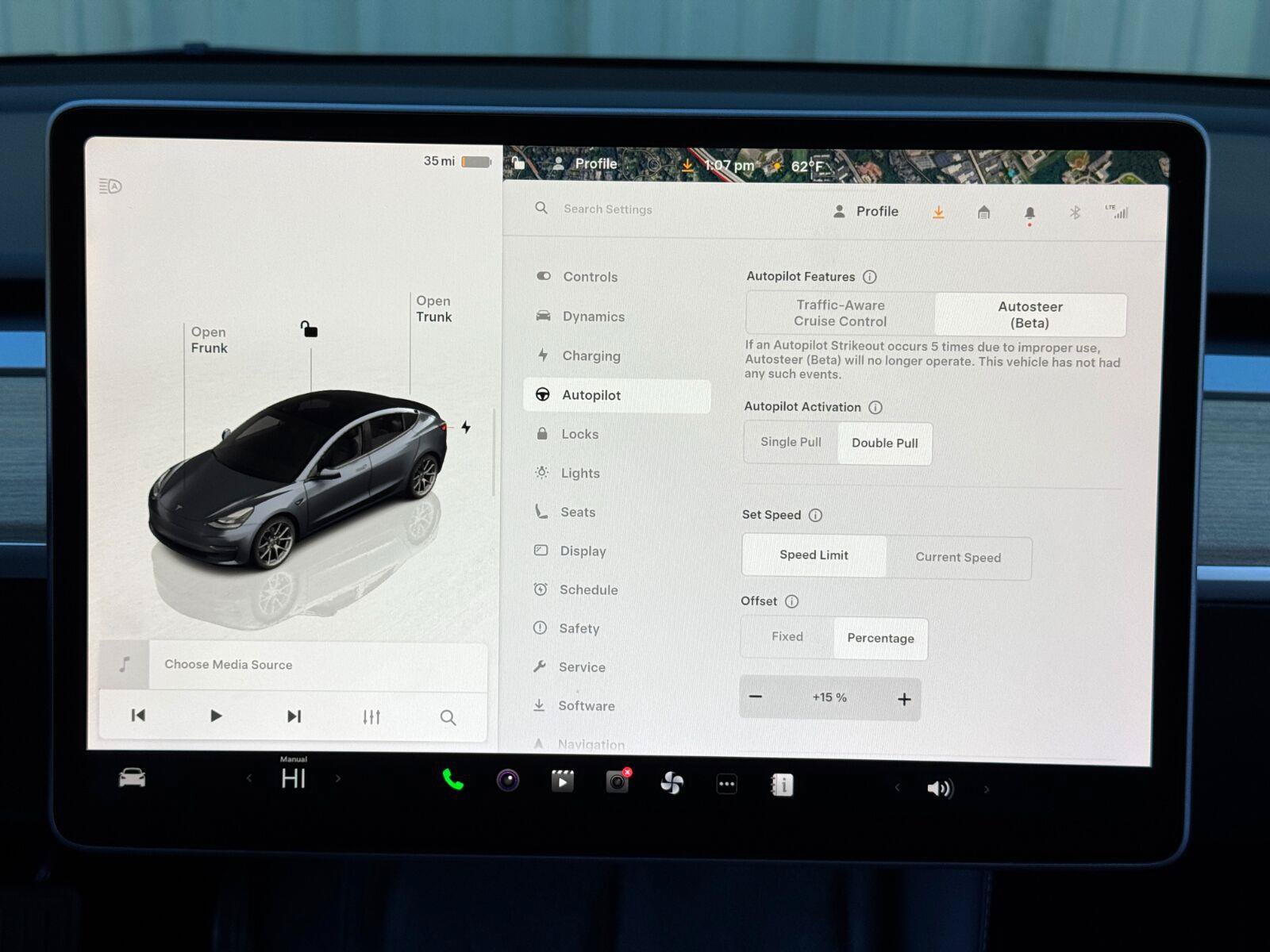 Used 2023 Tesla Model 3 Standard Range RWD image 25