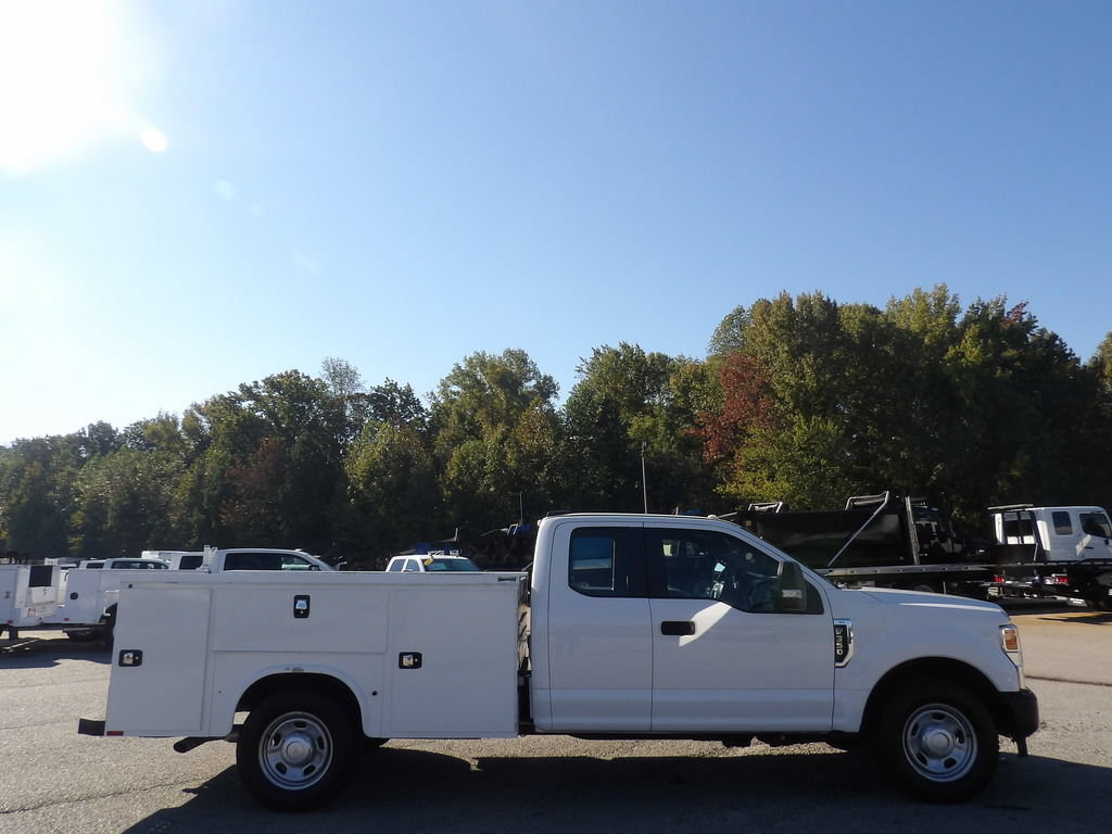 Used 2020 Ford F350 XL w/ Power Equipment Group RWD image 9