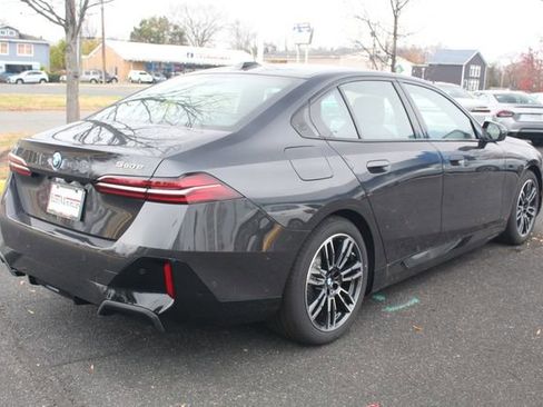 New 2026 BMW 550e xDrive w/ Executive Package image 10