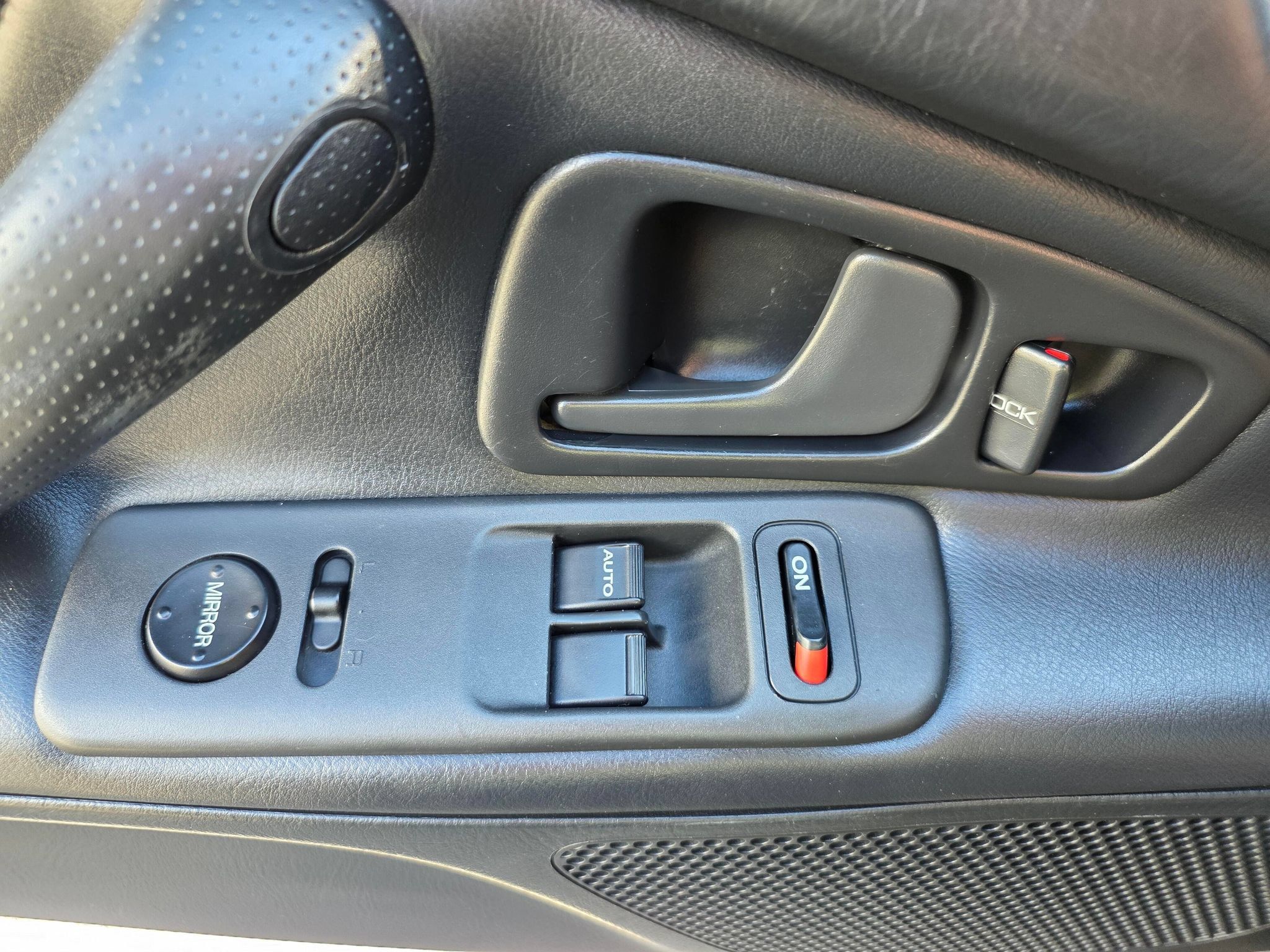 Used 2000 Honda S2000 image 24