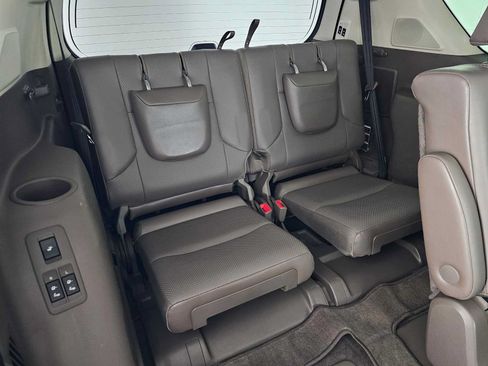 Used 2018 Lexus GX 460 Luxury AWD/4WD image 13