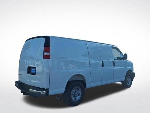 New 2026 Chevrolet Express 2500 w/ Driver Convenience Package RWD image 3