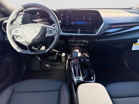 New 2026 Chevrolet Trax RS w/ Driver Confidence Package image 23