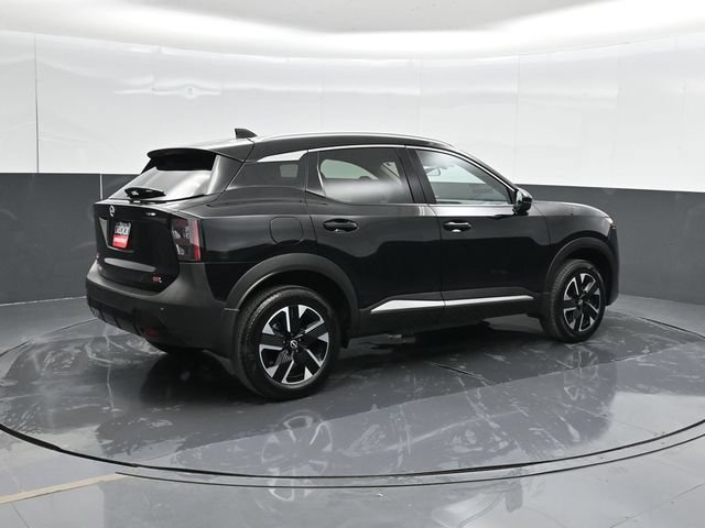 Used 2025 Nissan Kicks SR FWD image 3