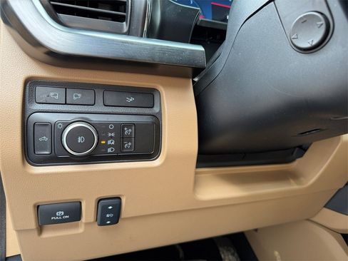 Certified 2024 Ford F350 Lariat w/ Lariat Ultimate Package image 16