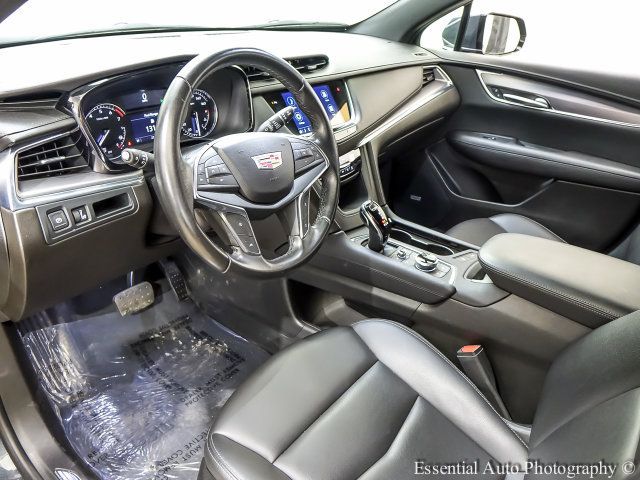 Certified 2023 Cadillac XT5 Luxury AWD/4WD image 11