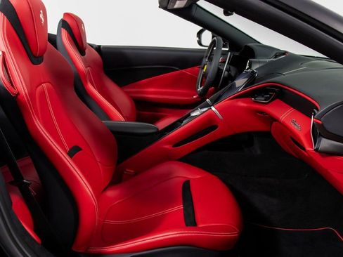 Certified 2024 Ferrari Roma Spider image 51