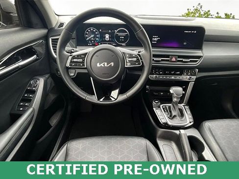 Certified 2024 Kia Seltos EX image 5