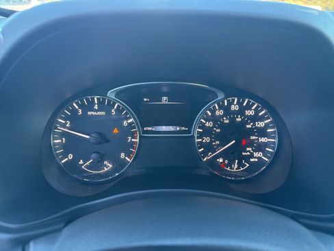 Used 2018 Nissan Pathfinder SL w/ SL Premium Package image 12