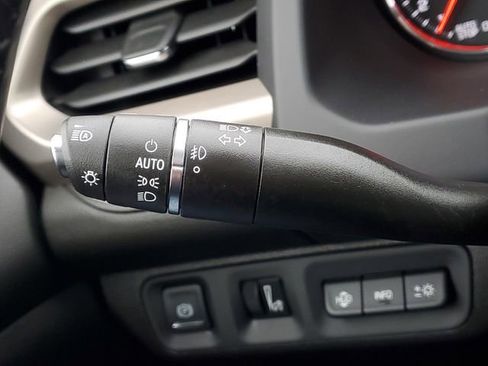 Certified 2023 GMC Acadia Denali w/ Denali Ultimate Package image 26