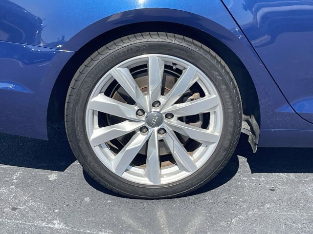 Used 2017 Audi A4 2.0T Premium w/ Convenience Package AWD/4WD image 9