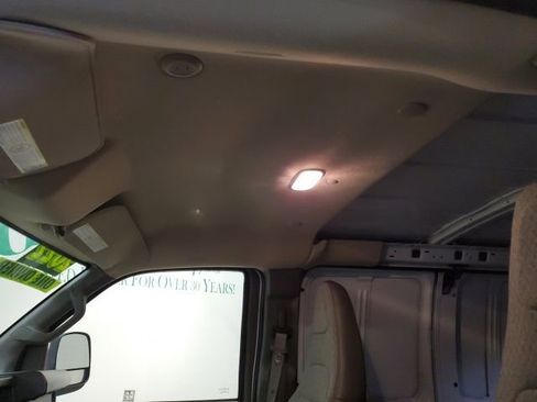 Used 2022 GMC Savana 3500 Extended w/ Driver Convenience Package image 22