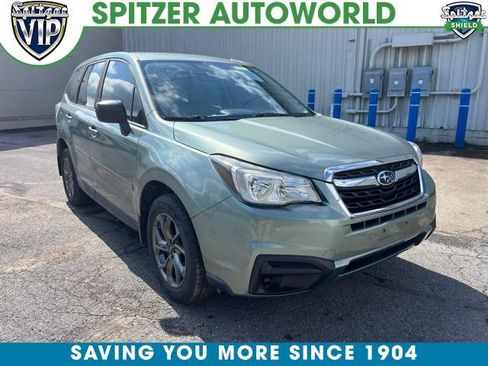 Used 2017 Subaru Forester 2.5i AWD/4WD image 1