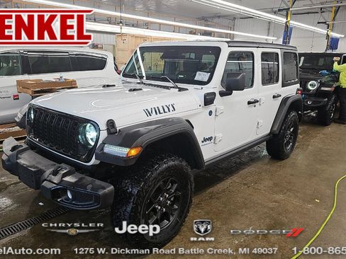 Used 2025 Jeep Wrangler Unlimited Sport S 4xe image 1