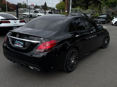 Used 2021 Mercedes-Benz C 300 Sedan w/ AMG Line image 28