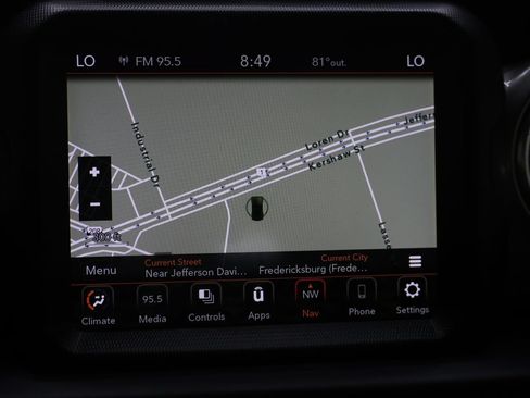 Used 2020 Jeep Wrangler Unlimited Sahara w/ Uconnect 4C Nav & Sound Group AWD/4WD image 25