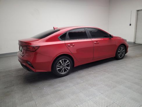 Used 2022 Kia Forte LXS FWD image 10