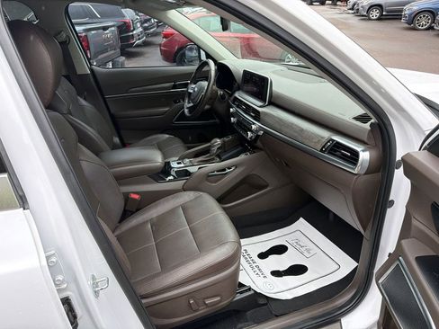 Used 2021 Kia Telluride SX w/ Towing Package FWD image 9