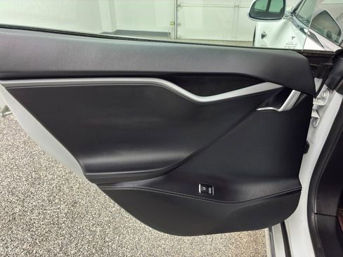 Used 2020 Tesla Model S Long Range image 46