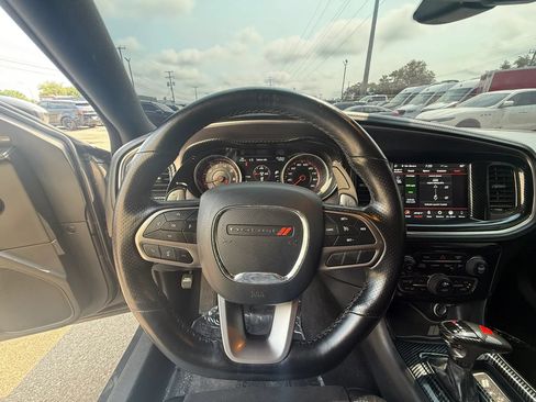 Used 2020 Dodge Charger Scat Pack RWD image 24