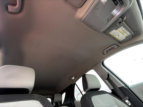 Used 2018 Chevrolet Equinox LT image 22